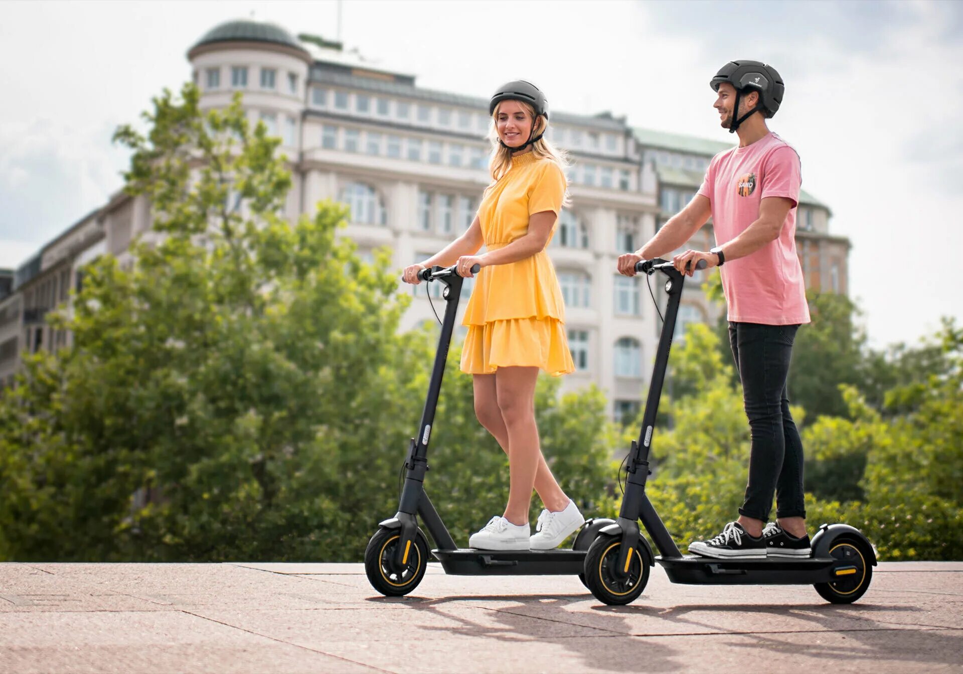 Можно ли кататься на электросамокате вдвоем. Ninebot KICKSCOOTER Max g30. Электросамокат Ninebot by Segway KICKSCOOTER Max g30p. Segway KICKSCOOTER Max g30p. Ninebot Electric Scooter Max g30.