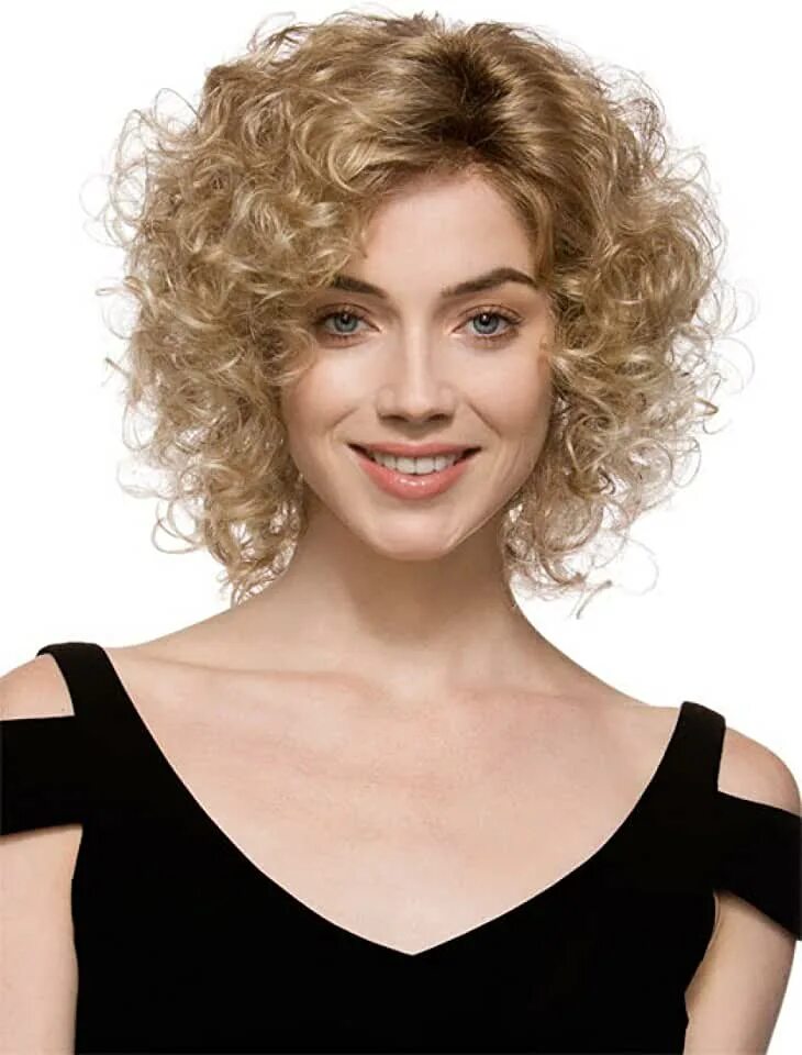 Short curly. Стрижки на кучерявые волосы. Стрижки для курчааых волос. Короткие прически на волнистые волосы. Короткие кучерявые волосы.