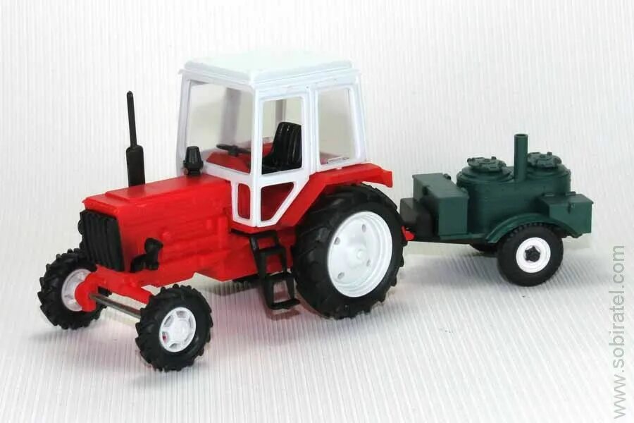 Тракторные модели. Трактор МТЗ 82.1 С прицепом. Трактор модель трактора МТЗ 82. Модели прицепов для трактора МТЗ 82. Игрушечный трактор МТЗ 80 С прицепом.