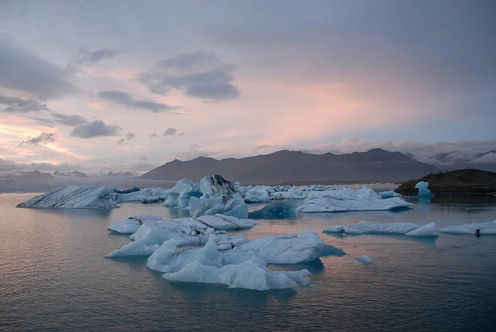 как образуются ледниковые озера. какие озера ледниковые. образование ледниковых озер. какие озера ледниковые. ушуайя ледник.