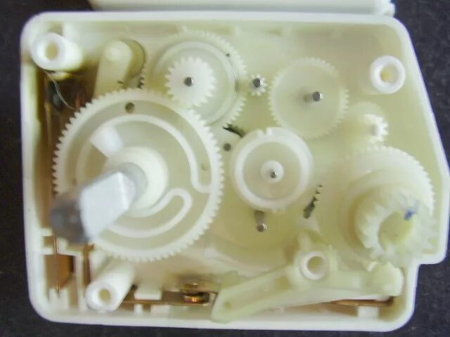 Механический таймер свч nt60mkd. Механический таймер свч nt60mkd сборка. Часовой механизм для стиральной машины. Механический таймер свч nt60mkd сборка. Ремонт таймера для аэрогриля.