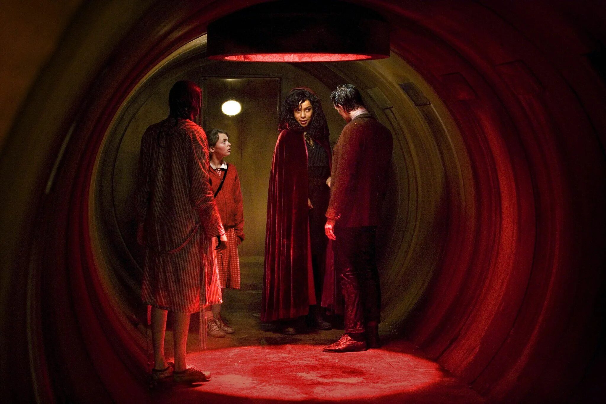 Who 5. Doctor who 5 сезон. доктор кто 5 сезон 2 серия. бумажный дом 5 сезон. доктор кто 2 сезон 2 серия.