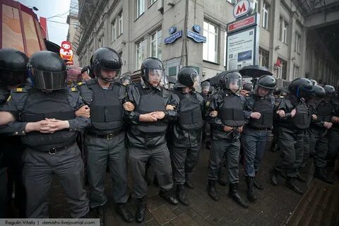 Много полиции в москве сегодня