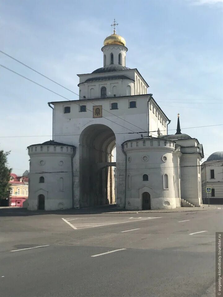 Золотые ворота Андрея Боголюбского во Владимире 1164. Золотые ворота во Владимире 1164 год. Золотые ворота в золотом кольце