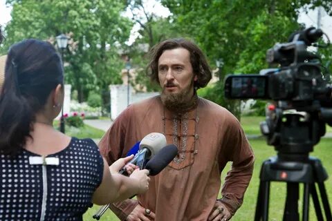Сняться в эпизодической роли