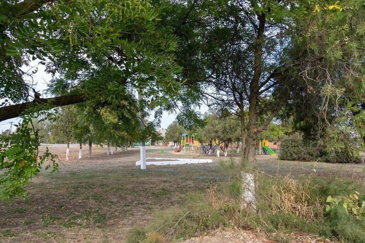 Погода в шабельском на неделю. Пляж село Шабельское. Шабельское Азовское море. Шабельское Краснодарский. Село Шабельское Краснодарский край.