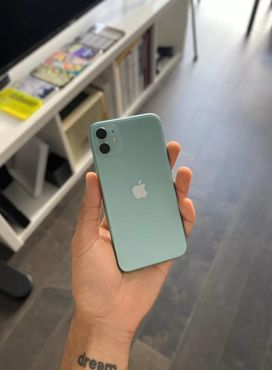 Iphone 11. Iphone 11 Mini. Айфон 11 цыкта. Iphone 11 Green. Купить айфон 11 в красноярске