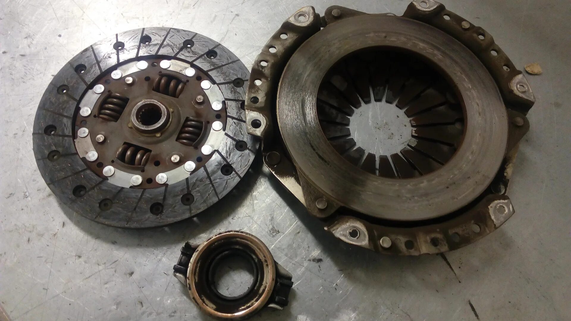 Корзина сцепления ниссан альмера классик. Almera classic b10 сцепление valeo. 3021095f0b комплект. Nsd129u_диск сцепления! nissan primera 2. Дисципление альмера класик.