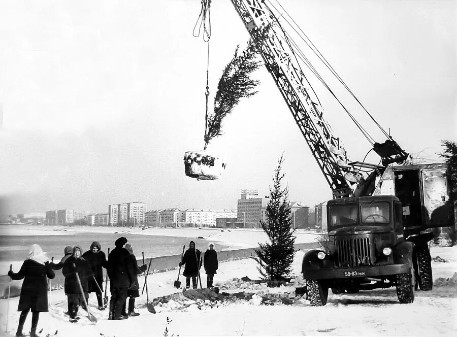 Смк 7. МАЗ 200 автокран. Автокран к-51 на шасси МАЗ-200. Автокран к-67 на шасси МАЗ-500. МАЗ 200 кран.