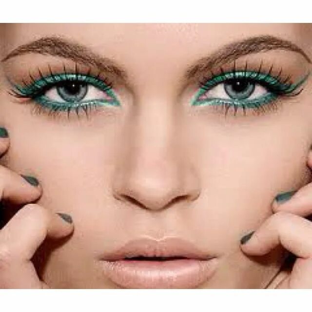 Pin on Makeup Dark eye makeup, Smoky eye makeup, Hazel eye makeup