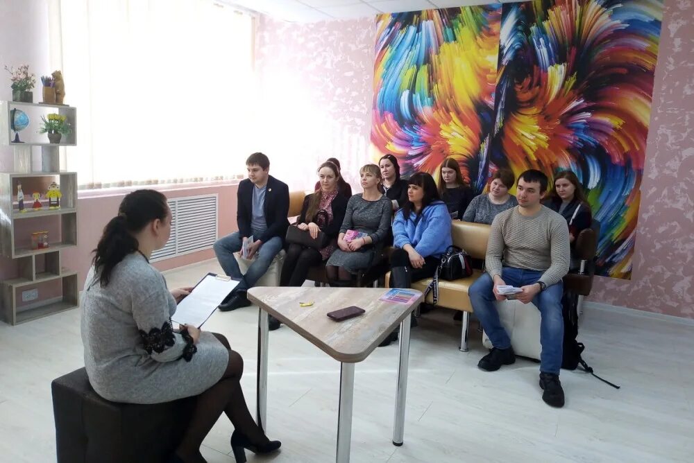 заседание молодых педагогов. совет молодых педагогов шуйский район. заседание молодых педагогов. заседание молодых педагогов. молодые на собрании модели.