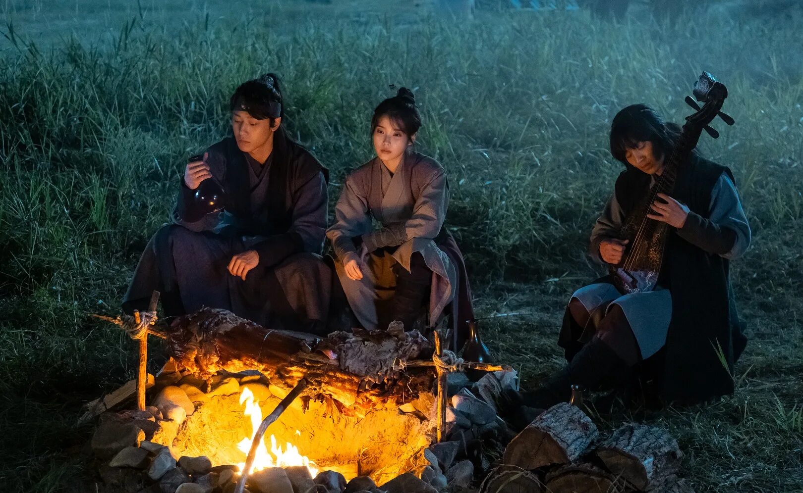 Dorama луна днем. Отель дель луна дорама 2019. отель дель луна дорама призраки. южная корея отель дель луна. отель дель луна дорама 9.