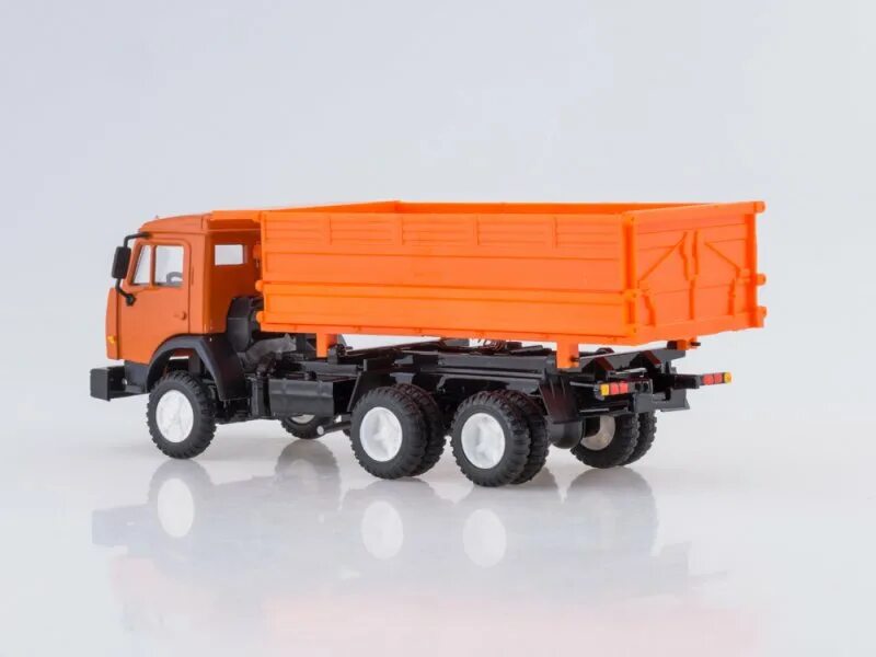 Камаз 54112 с полуприцепом. Камаз 43118 е195а. Камаз 55111 самосвал элекон. Камаз элекон 1 43. Камаз-53212 с 20-футовым контейнером.