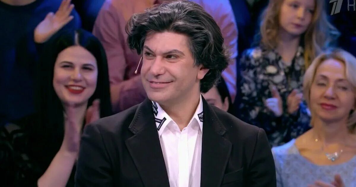 Выпуск программы сегодня вечером с цискаридзе. Цискаридзе 2023. Николай цискаридзе. Сегодня вечером ведущий цискаридзе. Николай цискаридзе сегодня вечером.