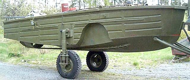 Буксирно-моторный катер бмк-130мл. Буксирно-моторный катер бмк. Буксирно-моторный катер бмк-130м. Бмк-130 буксирно-моторный катер. Бмк 70.