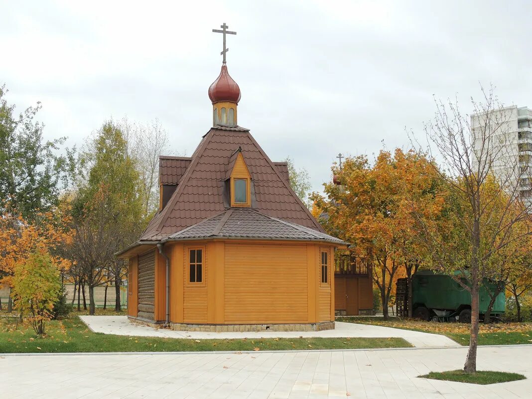 алексеевская церковь в садовниках. храм алексея в садовниках. храм алексия человека божия нагатино-садовники. храм преподобного алексия человека божия в садовниках. хорос храма алексия в садовниках.