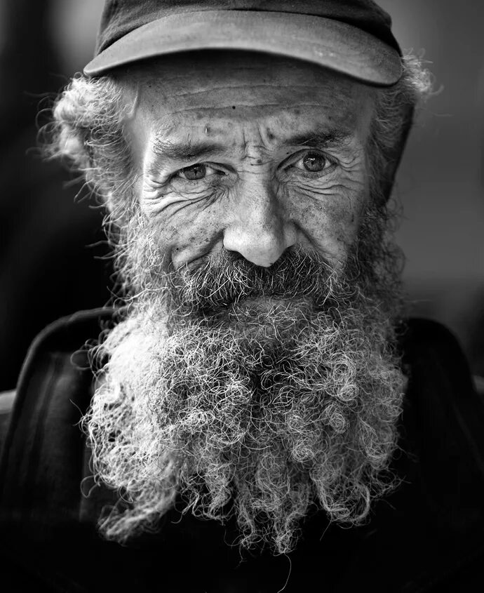 Старый дедуля. Старый дед. Как говорил мой дед я твой дед. Старик с бородой в профиль.