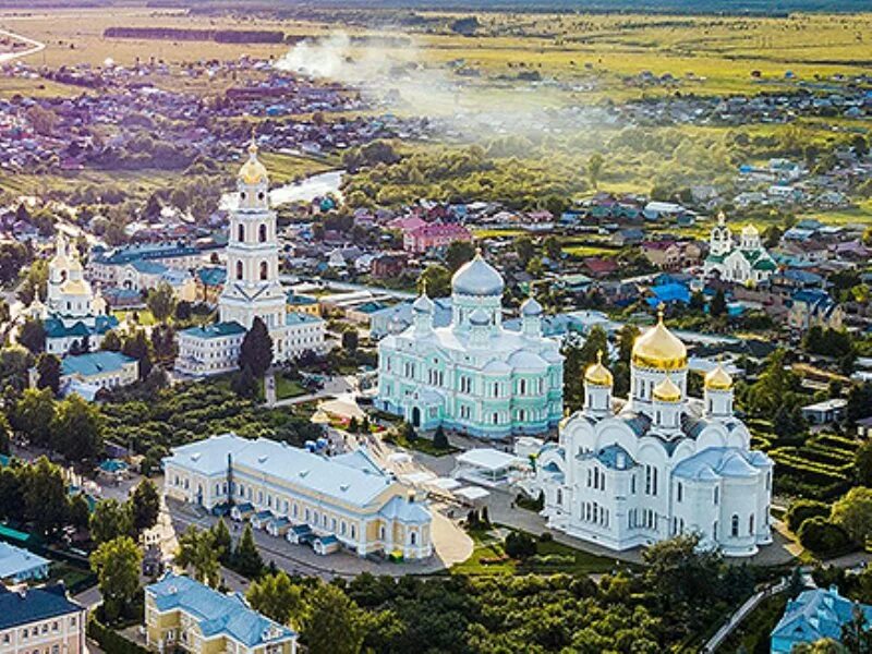 Епископ Василий принял участие в торжествах посвященные 30-летию перенесения в Д