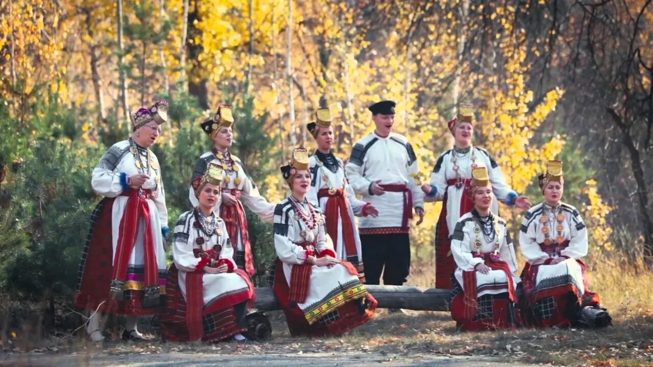 Лучшие лирические песни слушать. Ансамбль Воля Воронеж. Воронежский фольклорный ансамбль Воля. Фольклорный ансамбль русская Воля. Русский музыкальный фольклор.