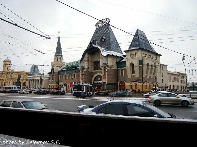 Площадь трех вокзалов ольгино. Площадь 3х вокзалов в москве. москва три вокзала банк. остановка три вокзала. площадь трех вокзалов остановка.