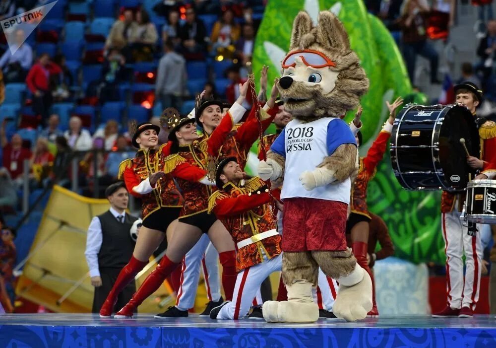 Чемпионат россии по футболу 2018. Открытие чм по футболу 2018. Церемония открытия чемпионата. Открытие чм по футболу 2018. Футбол 2018 чемпионат открытие.