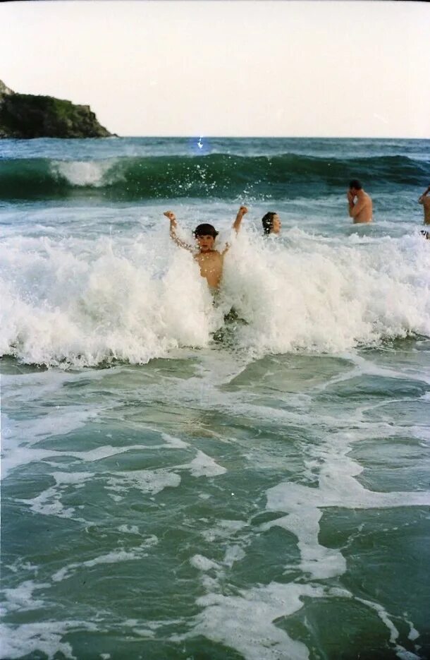 тавричанка приморский. погода девятый вал приморский. погода девятый вал приморский. лазаревское шторм на море. погода девятый вал приморский.