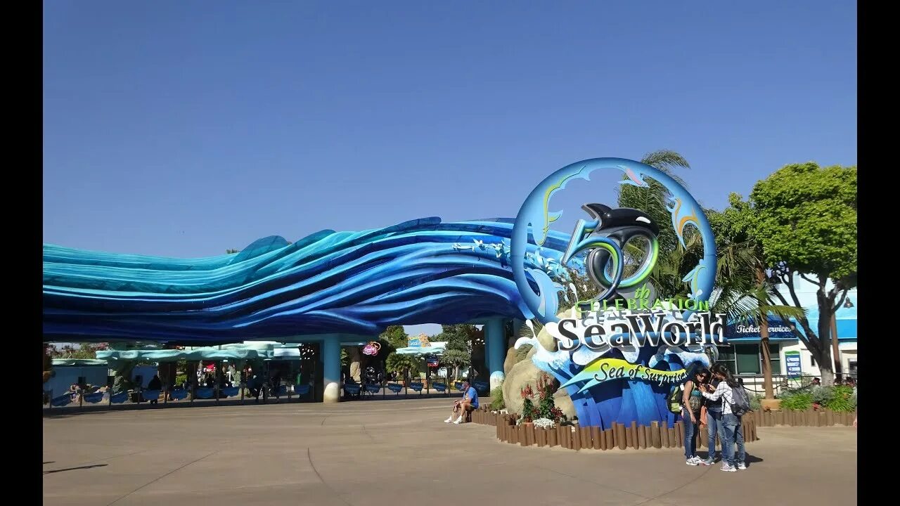 World san. SEAWORLD Сан Диего. Парк "си Уорлд. Тематический парк морской мир в Сан-Диего США реклама. Газлэмп сквер Сан-Диего.