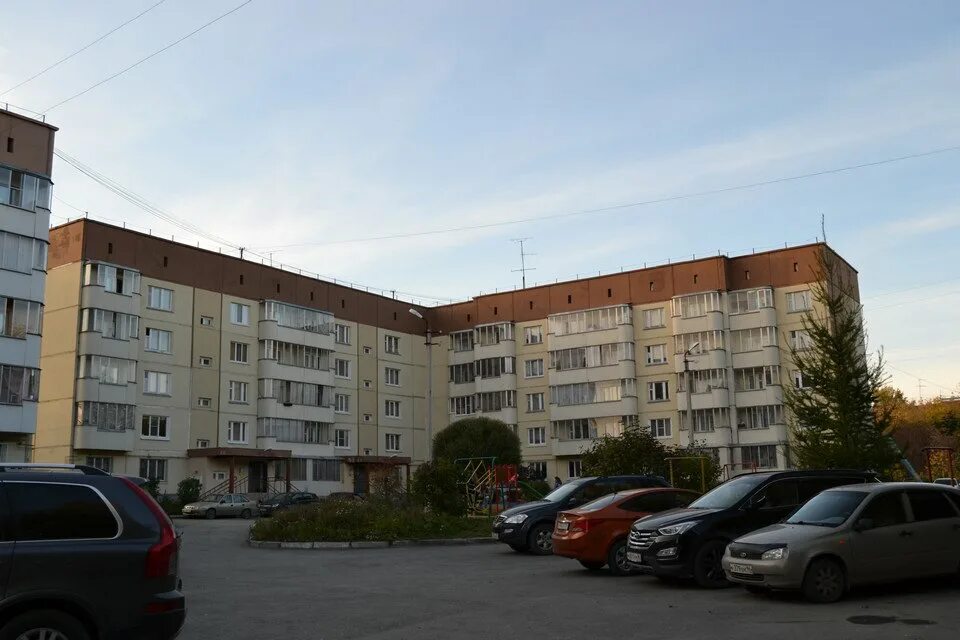Ревда энгельса. Энгельса 46 ревда. у энгельса 46 свердловская область ревда. энгельса 52 ревда. энгельса 56 ревда.
