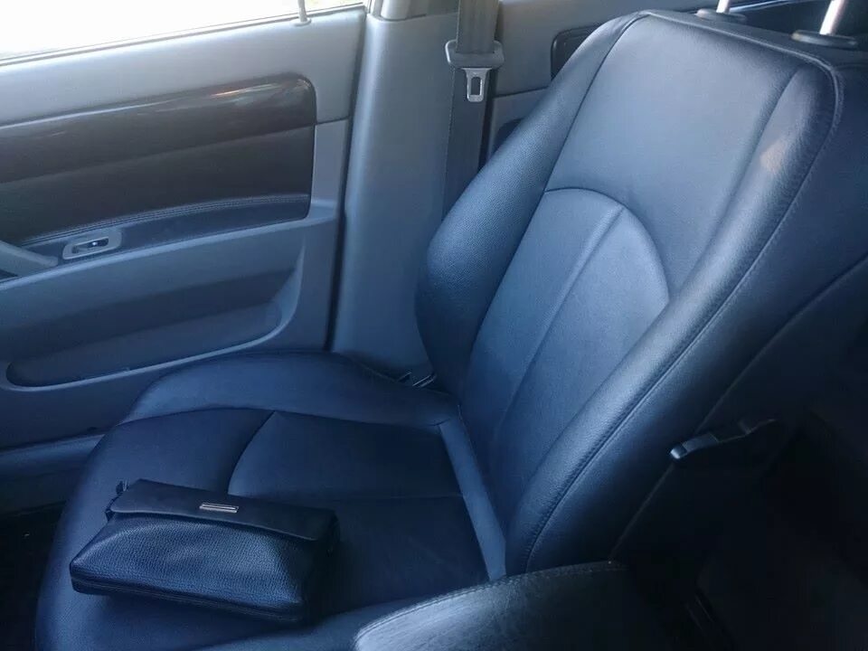 Сиденья лачетти седан. Chevrolet lacetti передние сиденья. Сидения w211 на lacetti. Сиденья мерседес w211. Сиденье mercedes w211 на лачетти.