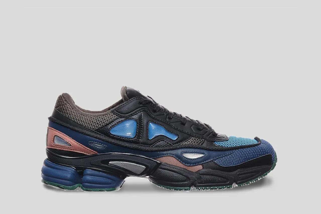 Adidas Ozweego 2 x Raf Simons. Adidas Raf Simons Ozweego 2 Black. Adidas x Raf Simons Ozweego 3. Adidas x Raf Simons Ozweego.