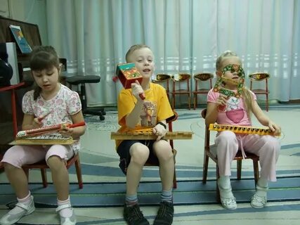 Песня игра на музыкальных инструментах