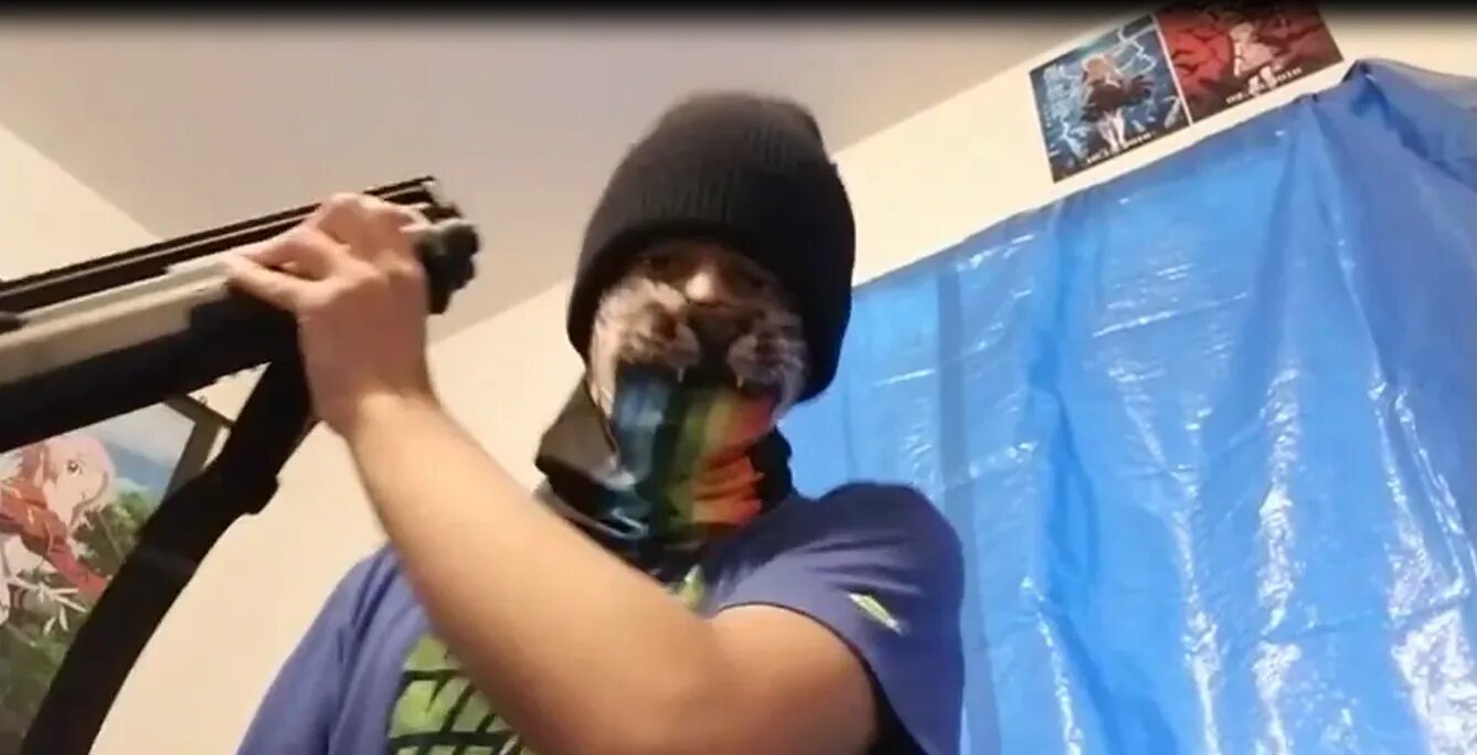 Разработчик компьютерных игр. Монстры халф лайф опосинг форс. Lethalhaptics видео. Компьютерные игры. Самоубийство дробовиком.