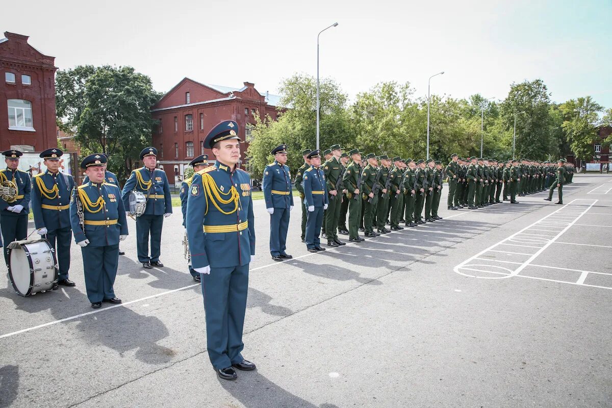 Ва мто пенза. МТО Пенза Военная Академия. Академия МТО Петергоф. Курсанты МТО Хрулева. Курсанты филиала ва МТО В Г. Пенза.