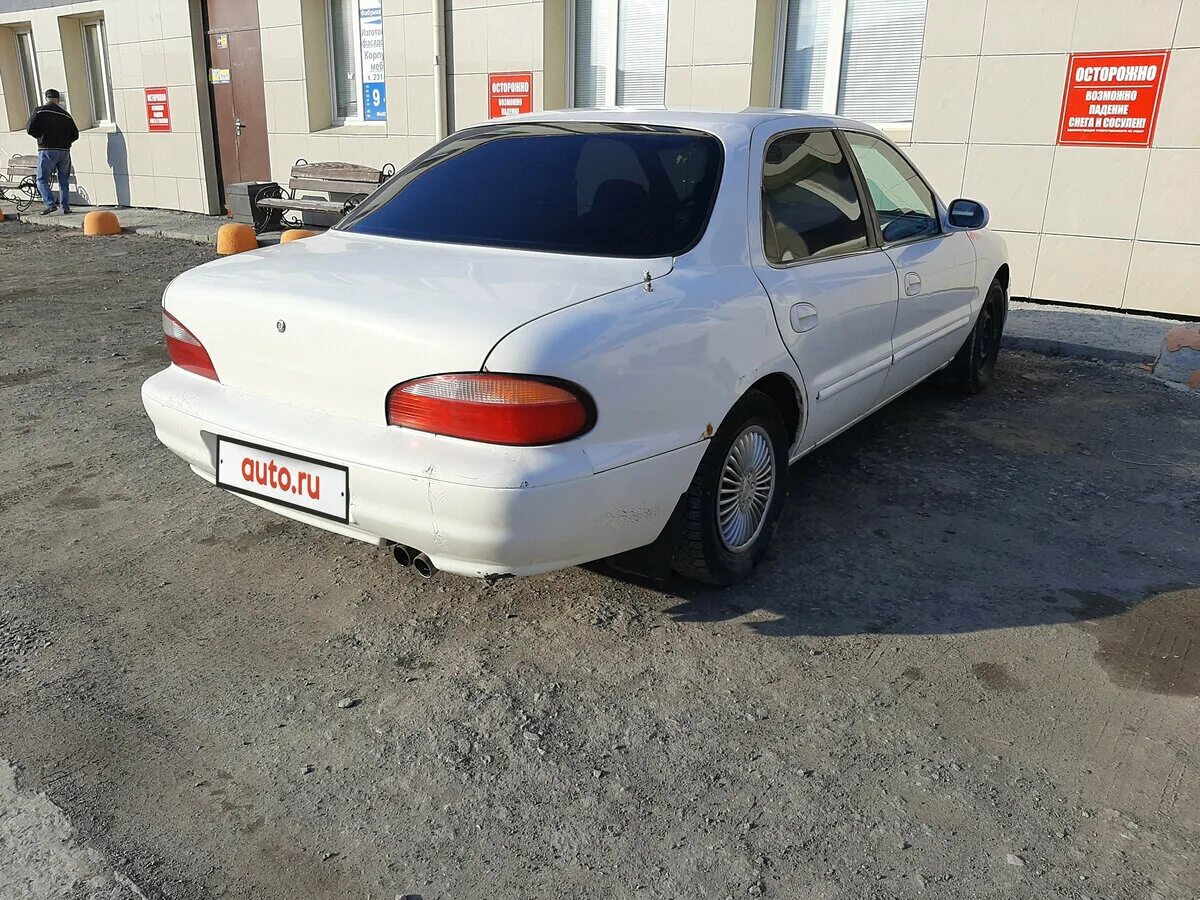 Hyundai accent 1995. Хендай акцент 1995. Hyundai sonata 3 1997. Хендай 97 года. Хендай акцент 97 года.