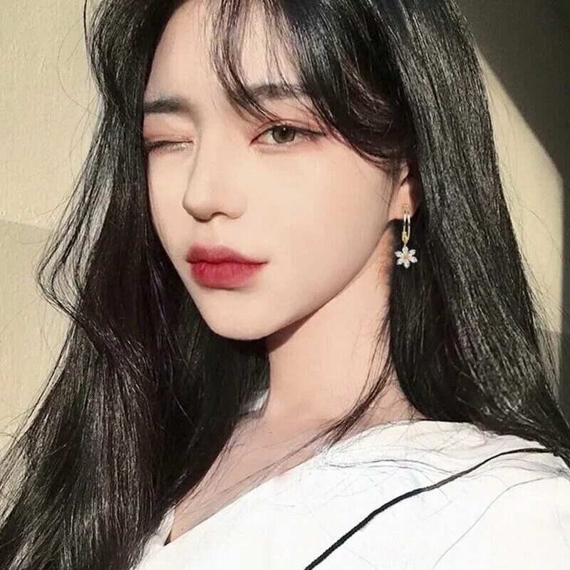 Улззанг (ulzzang). Темные кореянки. Кудрявые кореянки от природы. Кореянки ольджан бэд герл. Темные кореянки.