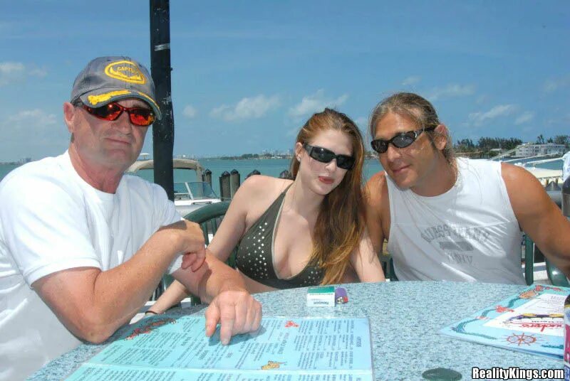 Captain stabbin. Captain stabbin trixie. Captain stabbin trixie. Ведущие captain stabbin. Ведущие captain stabbin.