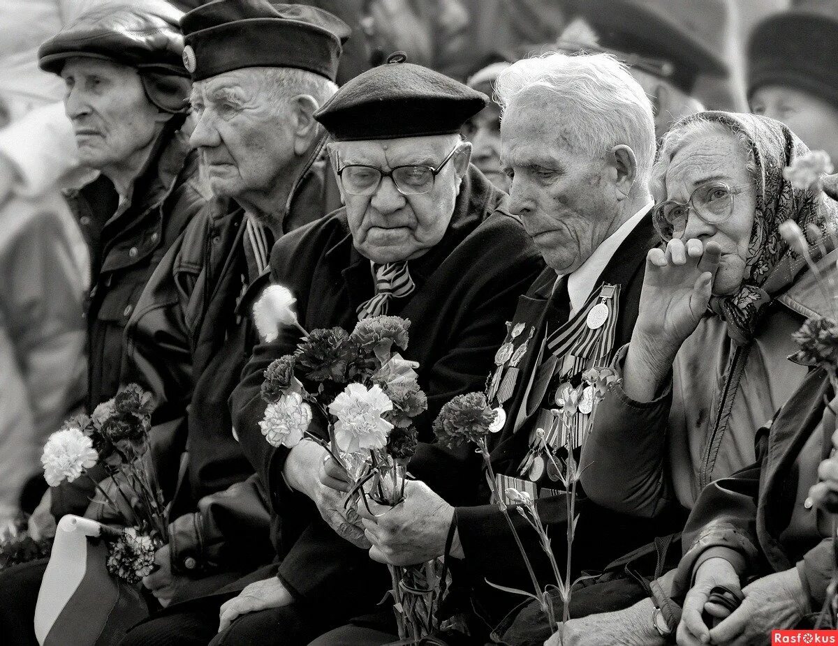 9 май много. Ветераны Великой Отечественной войны. Ветераны 1945. Ветераны черно белые. Ветераны Отечественной войны 1941.