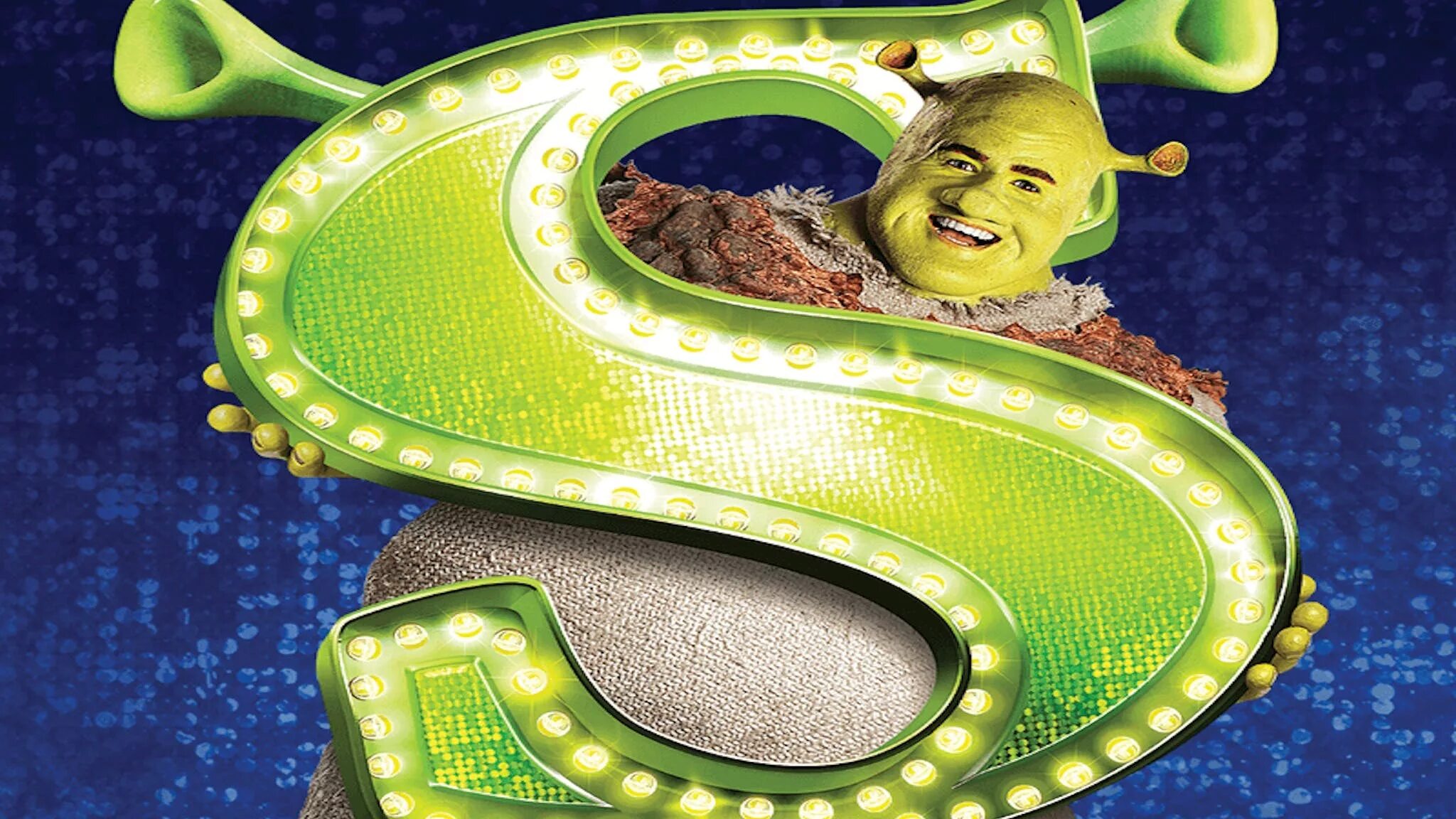 Шрек 4 буквы. Шрек 2 дракон. шрек брошь. шрек обои. shrek gucci.