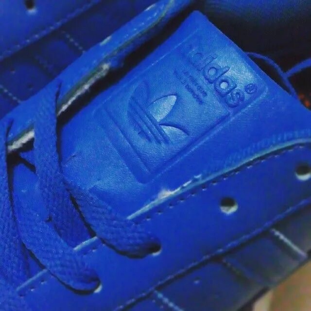 Marke mit den. Adidas 3 streifen the brand кроссовки. адидас marke mit. the brand with the 3 stripes die weltmarke mit den 3 streifen la marque aux 3 bandes кроссовки. die weltmarke кроссовки.