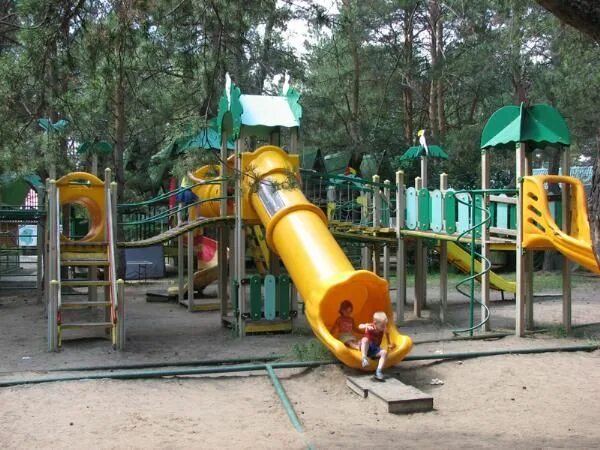 Сосенки самара. Парк сосенки котловка. Парк сосенки нахимовский. Парк сосенки нагорная. Сызрань сердовино фото.
