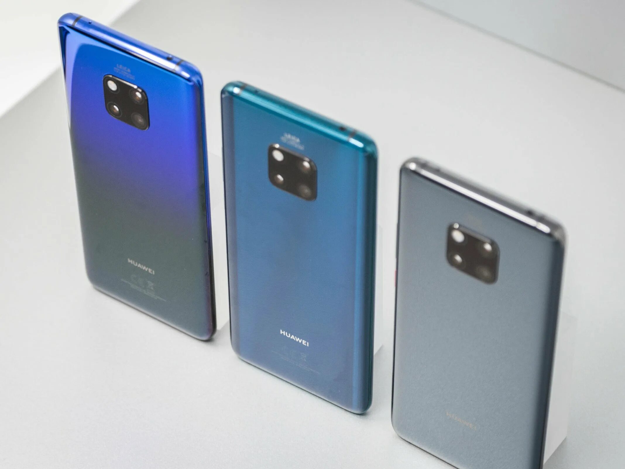 Huawei Mate 20 Pro. Huawei Mate 20 Pro цвета. Huawei Mate 20 цвета. Huawei Mate 20 Полночный синий.