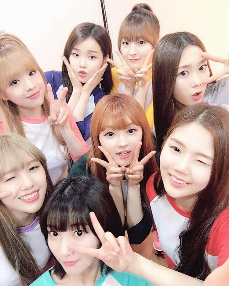 Oh my lots of. Группа Oh my girl. Oh my girl участницы. Oh my girl kpop. Группа Oh my girl участники.