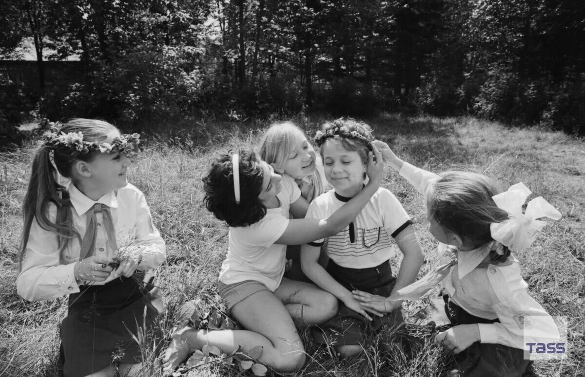 Советские дети летом. Советское детство лето. Лето 1987 год СССР. Советский детский лагерь.