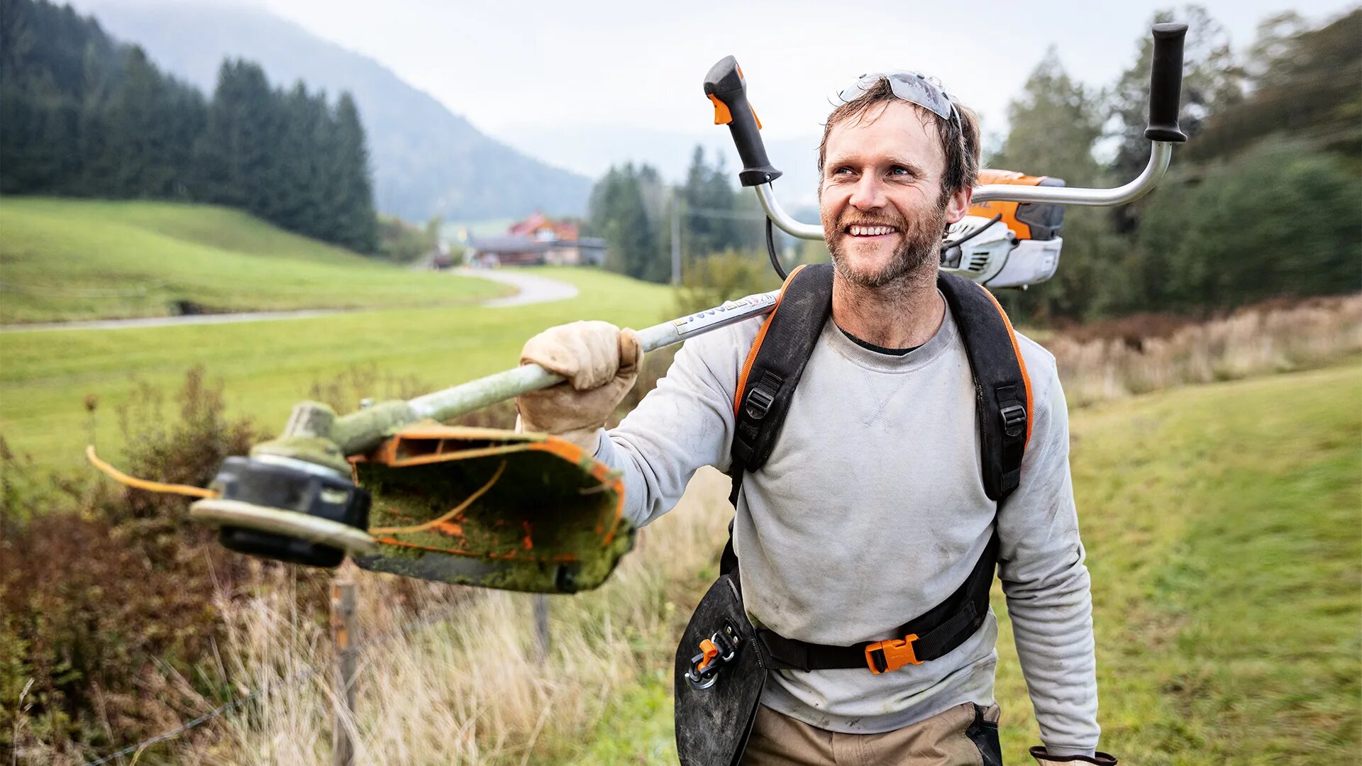 Штиль послушать. Stihl 561. Stihl Advance Plus. Пояс Stihl. Подтяжки штиль.