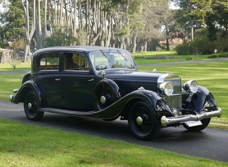 Hispano suiza k6. Автомобиль hispano suiza k6. Автомобиль hispano suiza k6. Hispano-suiza k6 1935 года. Испано-сюиза 1935 года.