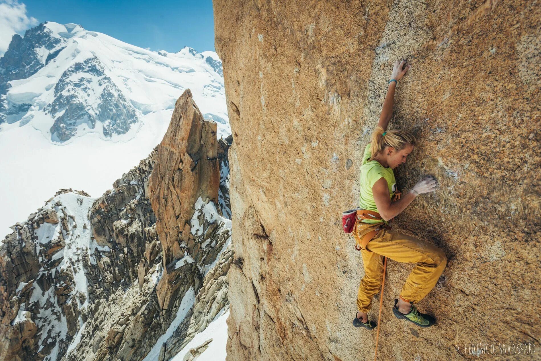 Rock climber rock climber org ru. Альпинист Норвегия. Скалолазание Эстетика. Скалолазание женщины Эстетика. Rock Climbing.