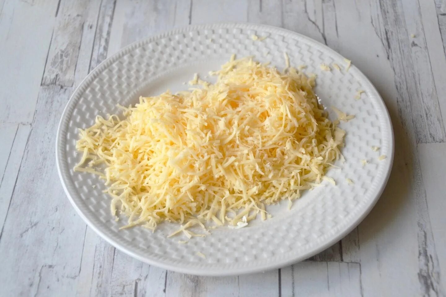 Салат тертый на терке. Салат с печенью на терке. Натереть на терке готовка. Салат тертый на терке. Салат тертый на терке.