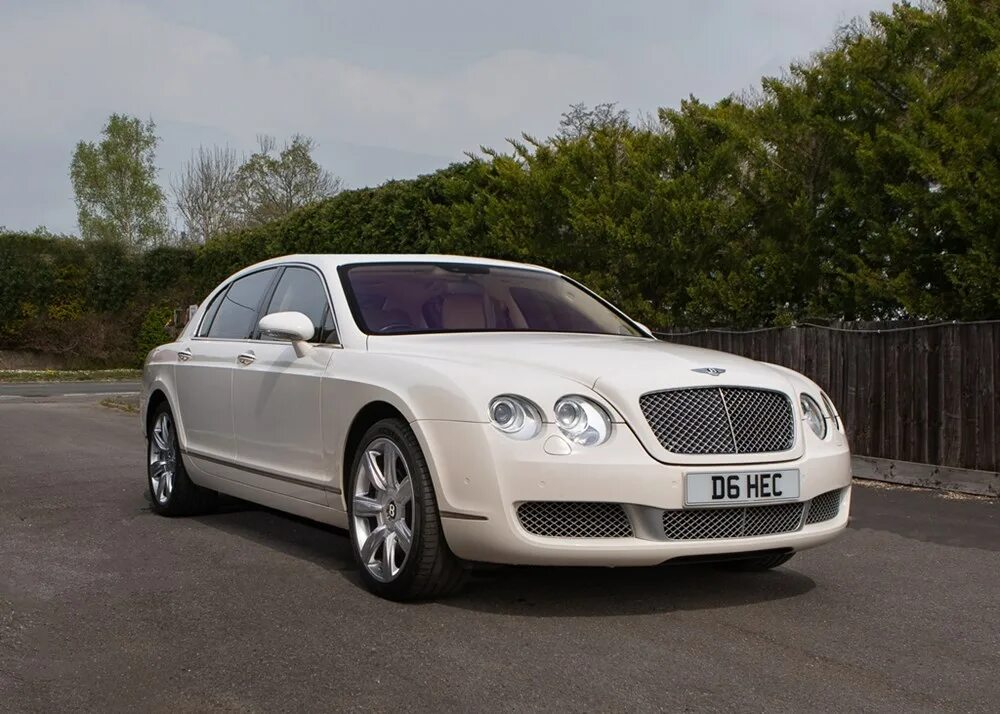 Bentley Flying Spur 2006. Continental Flying Spur 2006. Бентли Флаинг Спур 2006. Бентли Continental Flying Spur 2006.