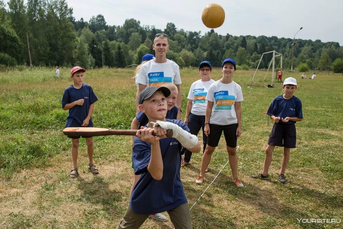 Что такое лапта. Лапта. детская игра лапта. старинные спортивные игры.
