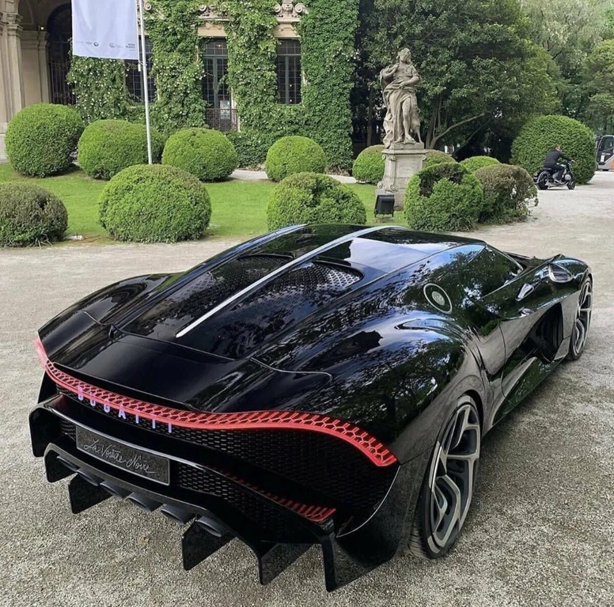 Koenigsegg agera rs. Ламборгини авентадор 2023. Mclaren p1 фиолетовый. Ssc алтимейт аэро тт. Про автомобили крутые.